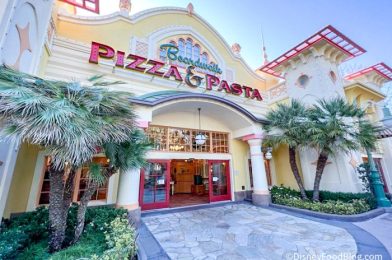 REVIEW: Your One Stop Shop for Pizza AND Cheesecake is BACK in Disneyland!