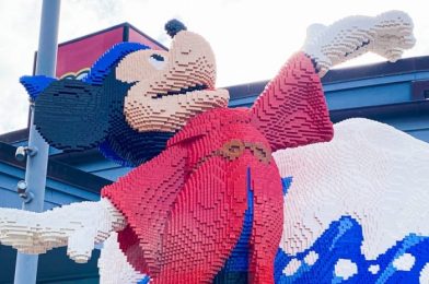 Come With Us to Build a Custom LEGO Minifigure in Disney World!