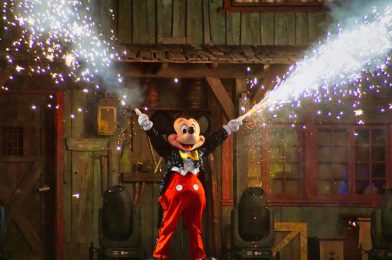 PHOTOS, VIDEO: ‘Fantasmic!’ Finally Returns to Disneyland