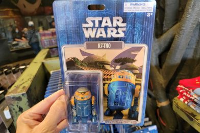 New Ahsoka Tano-Themed Droid R7-TN0 Figure Rolls Into Disneyland Resort