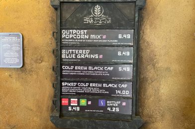 REVIEW: Coco Puff-Topped Cold Brew Black Caf & Spiked Alcoholic Coffee Finally Lands in Star Wars: Galaxy’s Edge at Disney’s Hollywood Studios