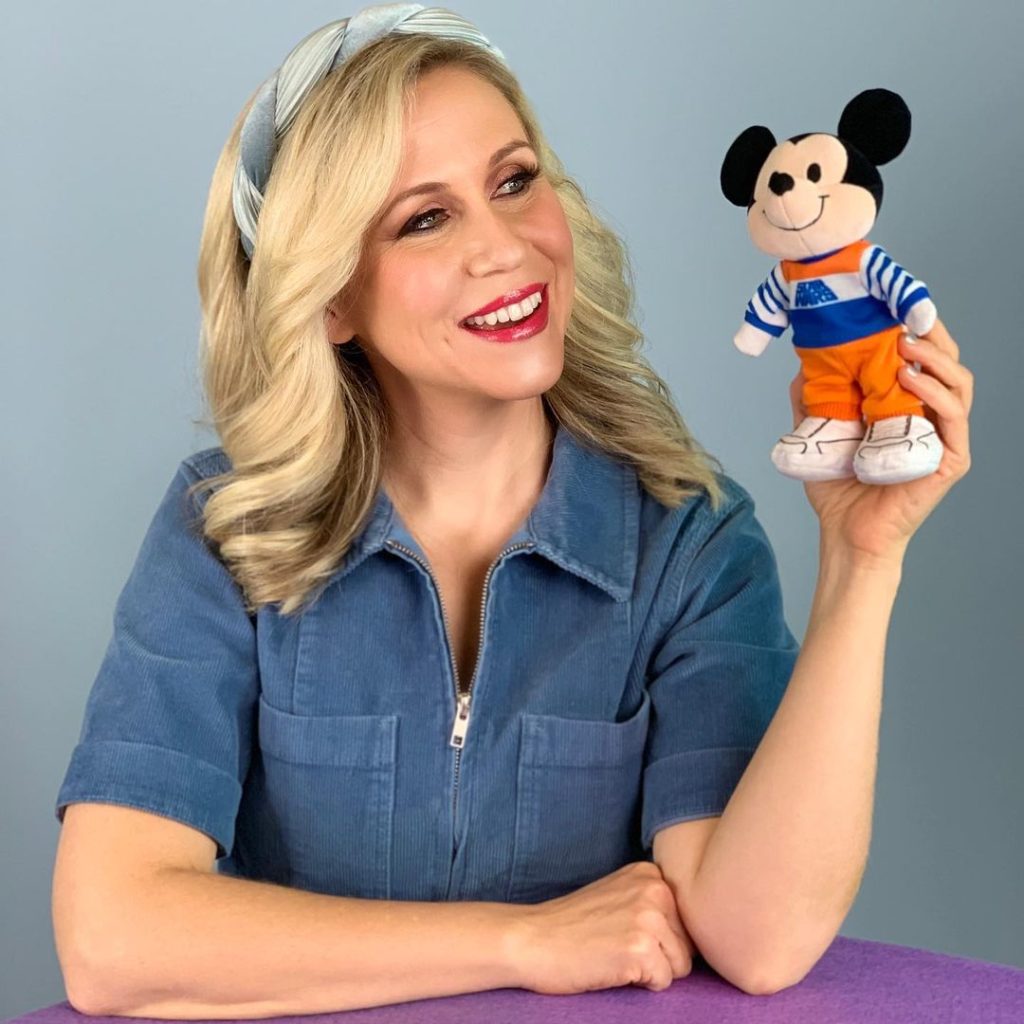 Ashley Eckstein to Appear at Disney Springs for Signing Event Disney
