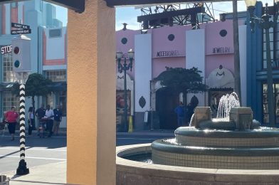 BREAKING: Hollywood Boulevard Closed Off After Portion of Store Facade Collapses at Disney’s Hollywood Studios