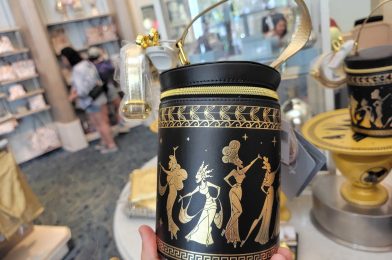 PHOTO REPORT: Disneyland Resort 9/20/22 (Eudora’s Chic Boutique Opens, Walt’s Apartment Gets a New Lamp, Downtown Disney Celebrates Hispanic & Latin American Cultures, and More)