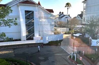 More Fencing Installed as Construction Continues at  Disney’s Grand Floridian Resort & Spa