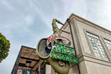 This Is NOT a Drill: Beignets Are BACK at a Disney Restaurant!