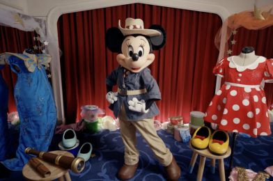 VIDEO: Captain Minnie Debuts New Adventure-Themed Outfit for Disney Treasure Cruise Ship