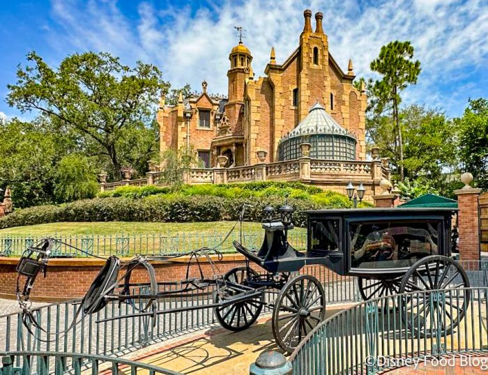 News Haunted Mansion Fails To Reopen In Magic Kingdom Disney By Mark 