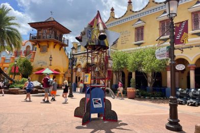 PHOTOS: Rocket Air Mailbox Returns to Port of Entry at Universal’s Islands of Adventure with Refreshed Look