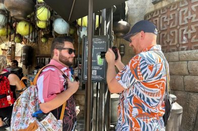 Our Fun & Goofy Day in Star Wars: Galaxy’s Edge at Disney’s Hollywood Studios