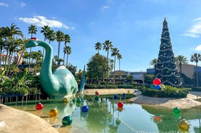 REVIEW: We Have One WARNING About Disney World’s NEW Spring Rolls