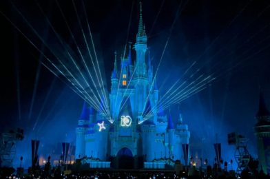 PHOTOS, VIDEO: ‘Fantasy in the Sky’ New Year’s Eve Fireworks Celebrate 2024 at Magic Kingdom