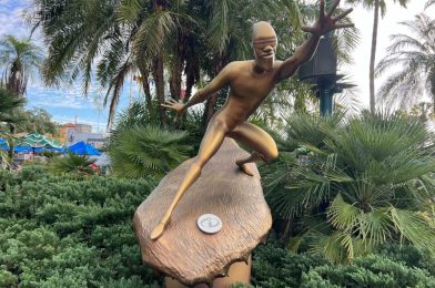 PHOTOS: 50th Anniversary Medallion Replaced On Frozone Statue, Remains on Joe Gardner Statue in Disney’s Hollywood Studios