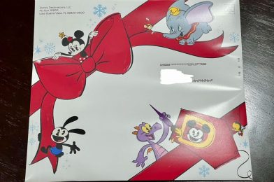 Walt Disney World Sending Annual Passholders Wrapping Paper and Gift Tags