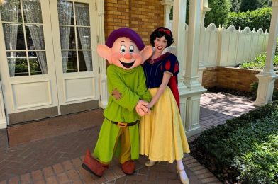 Snow White and Dopey Appear at Magic Kingdom for Limited Time Easter Meet-and-Greet