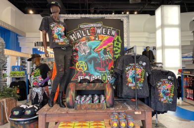 FIRST LOOK at New Halloween Horror Nights 33 Blacklight Reactive T-Shirt at Universal Studios Florida