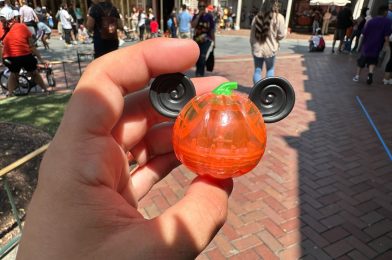 Mickey Mouse Pumpkin Glow Cube Lights Up Disneyland for Halloween