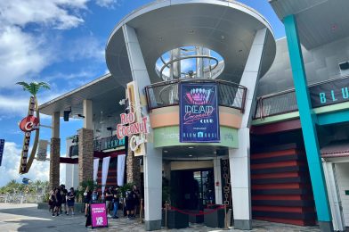 Dead Coconut Club at CityWalk Orlando Featuring Blumhouse and Vamp Scare Zone Props