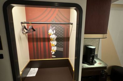 Tour a New Mickey & Friends Room in Disney’s Hollywood Hotel at Hong Kong Disneyland