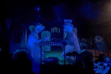 The Duchess Joins the Duke in The Haunted Mansion at Magic Kingdom