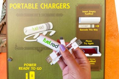 We Compared the BEST Portable Phone Chargers You NEED in Disney World