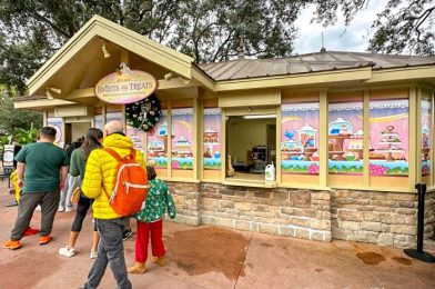 REVIEW: Peppermint and Beer — That’s Literally All You’ll Find at This EPCOT Festival of the Holidays Booth