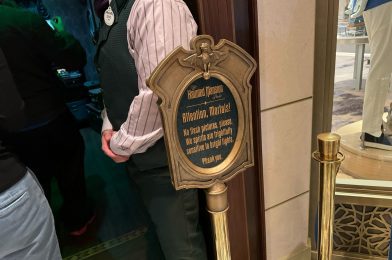 PHOTOS: Full Tour of Disney Cruise Line Haunted Mansion Parlor Bar