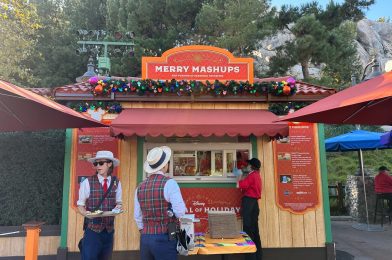 New Holiday Mash Bowl and Peanut Butter Fudge Cake Ring in the 2024 Festival of Holidays at Merry Mashups