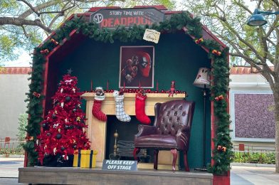 PHOTOS, VIDEO: ‘The Story Time with Deadpool Holiday Special’ Debuts at Disney California Adventure