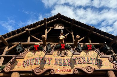 VIDEO: Country Bear Jingle Bell Jamboree Returns to Tokyo Disneyland After 5-Year Hiatus